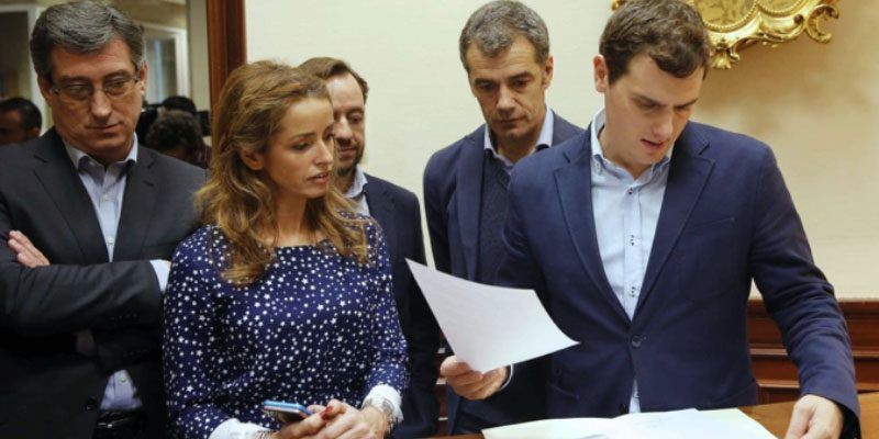 ciudadanos a favor de la gestación subrogada